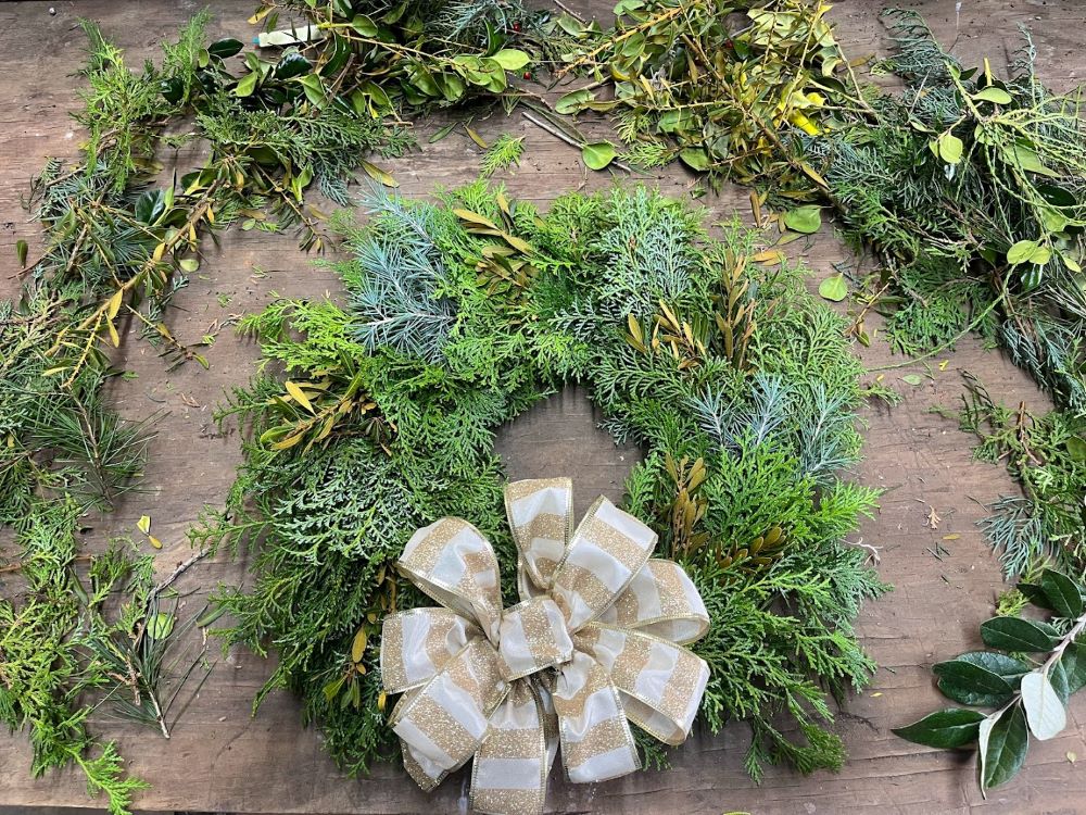 Deck the Halls SFA Gardens Members Tickets - 1 to 4 p.m. session